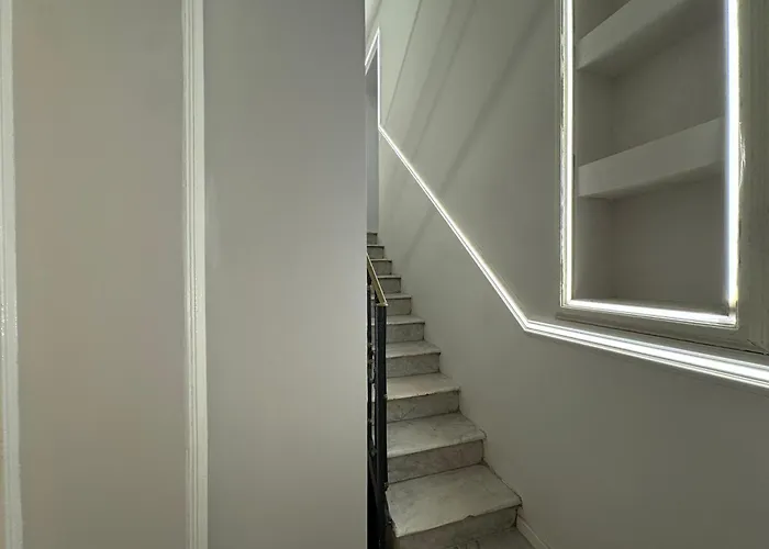 Lilith's Domus 4* 罗马