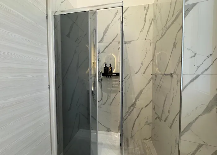 Lilith's Domus 招待所 4*