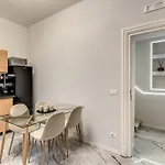 בית הארחה Lilith's Domus 4*