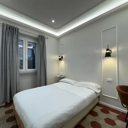 Lilith's Domus 4* Rom